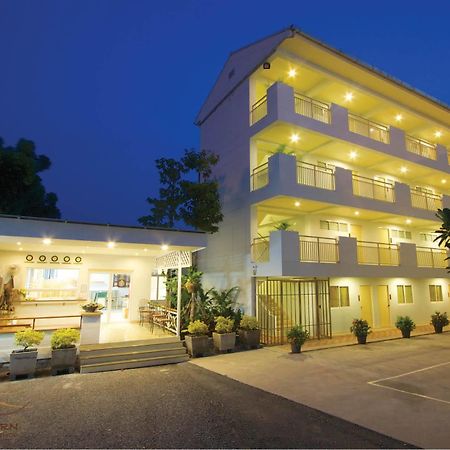Charn Residence Bangsaen Dış mekan fotoğraf