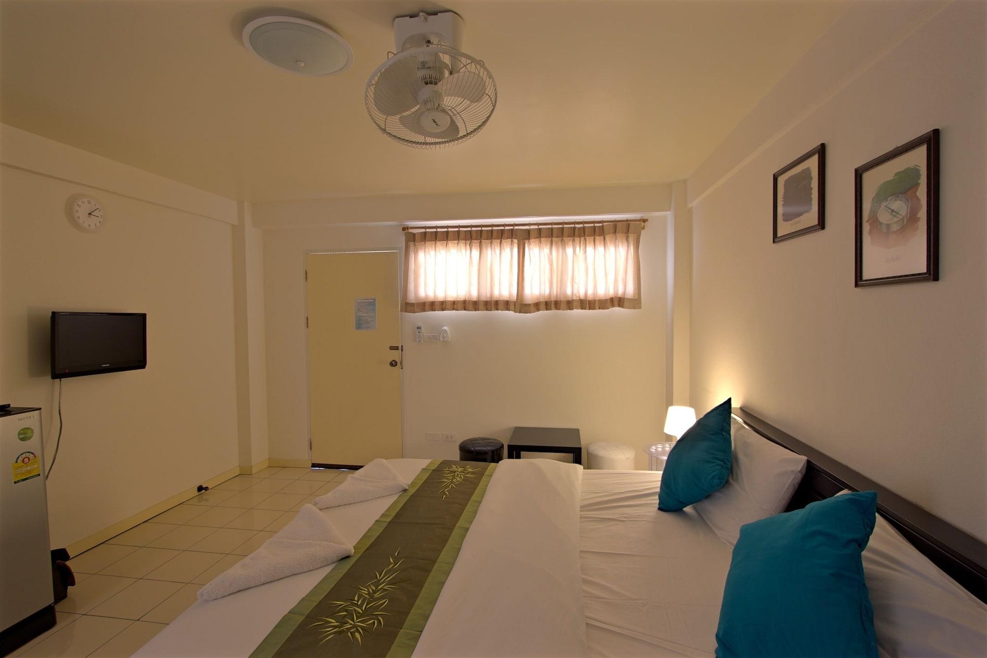 Charn Residence Bangsaen Dış mekan fotoğraf