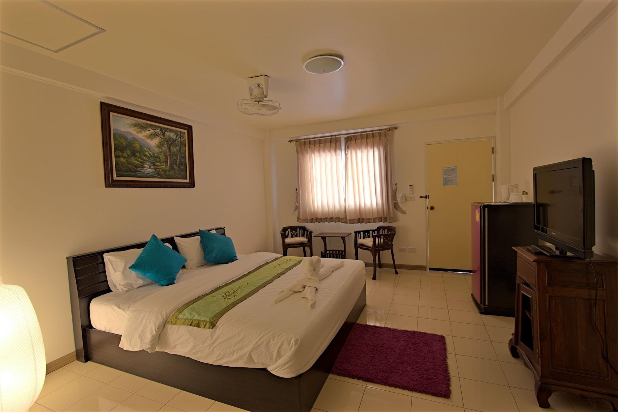 Charn Residence Bangsaen Dış mekan fotoğraf